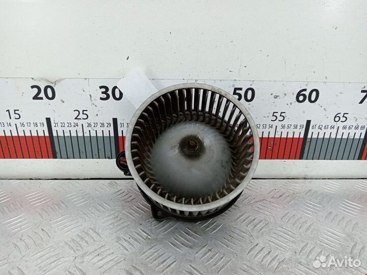 Моторчик печки для Hyundai-KIA Sorento 1