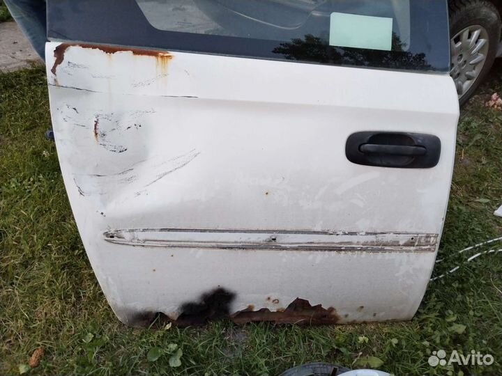 Двери chrysler voyager