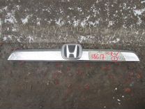 Накладка на дверь багажника Honda CR-V 2007-12