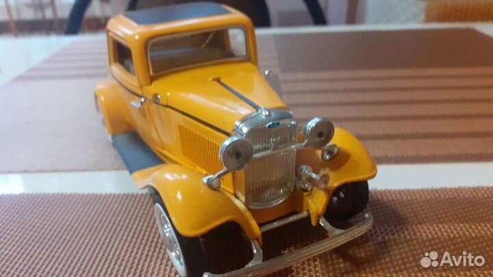 Машинки металлические