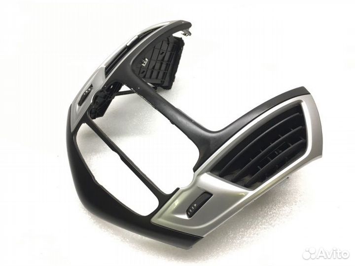 Накладка торпедо Chevrolet Cruze седан 1.6 F16D3