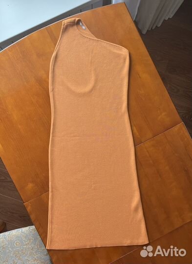 Платье на одно плечо 12 storeez