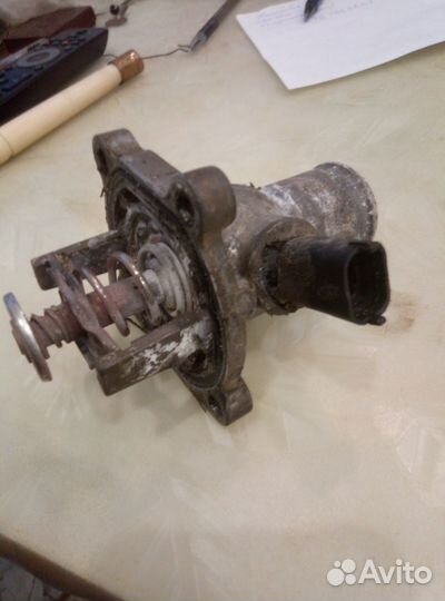 Термостат,Шевроле Авео