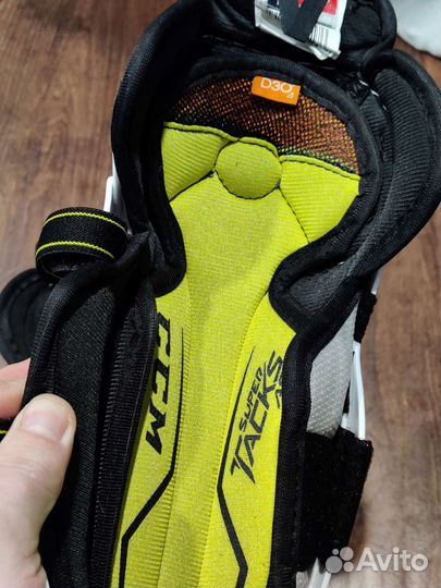 Налокотники CCM AS1 YTH 10