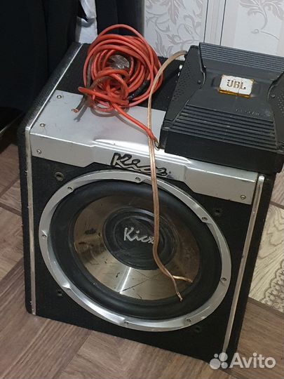 Сабвуфер с усилителем