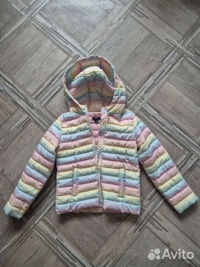 Легкий пуховик