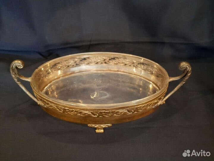 Конфетница 