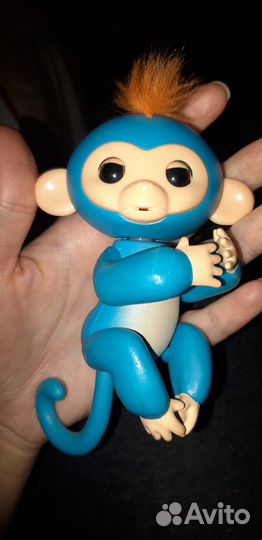 Обезьянка Fingerlings оригинал