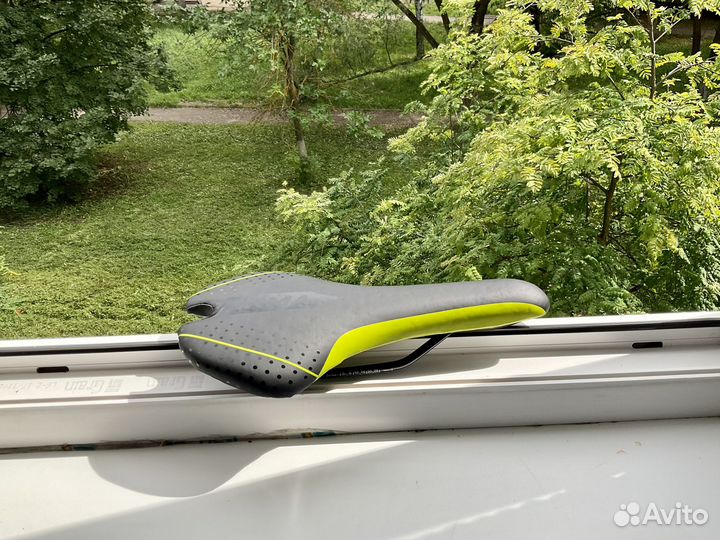 Велосипедное сиденье. Спортивное седло Varma