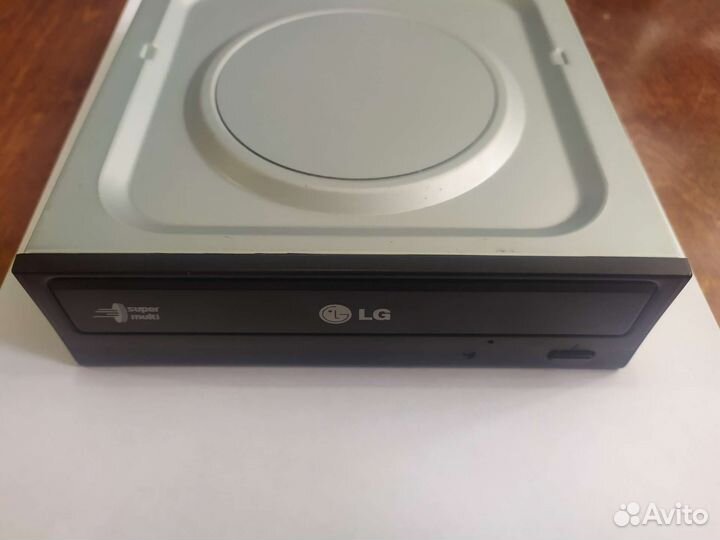 Процессор Intel Pentium 4 3.0 GHz и CD/DVDrom