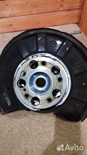 Левый кулак задней подвески Мерседес GLK, x204,Глк