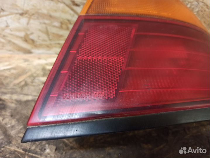 Фонарь правый Nissan Almera N15 седан