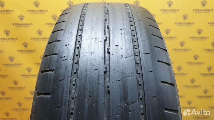 Nokian Tyres Hakka C2 205/70 R15 106R