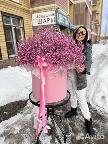 Букет из гипсофилы в коробке