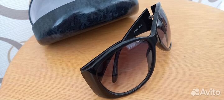 Винтажные очки Laperla