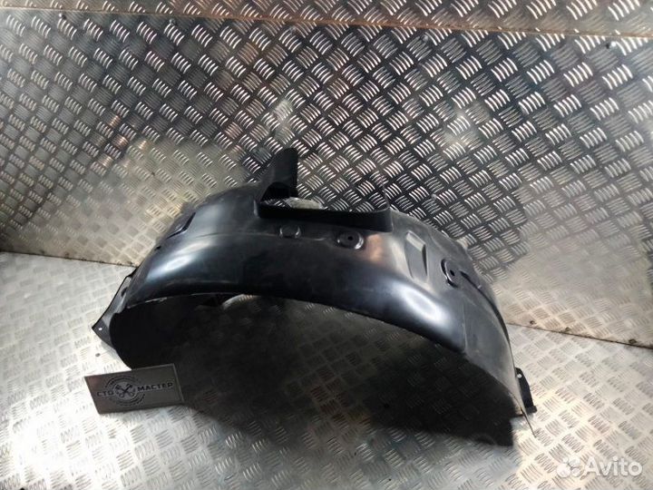 Подкрылок передний правый Citroen Berlingo 1.6