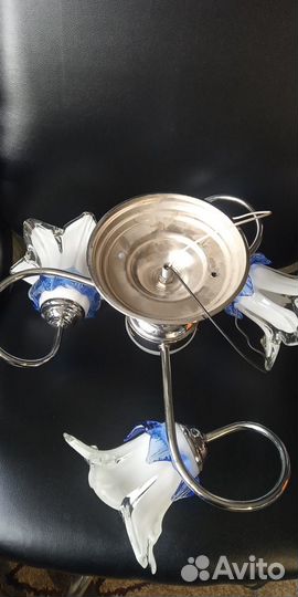 Люстра небольшая звоните после после двух