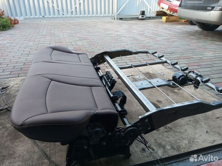 Раскладывающийся диван Starex