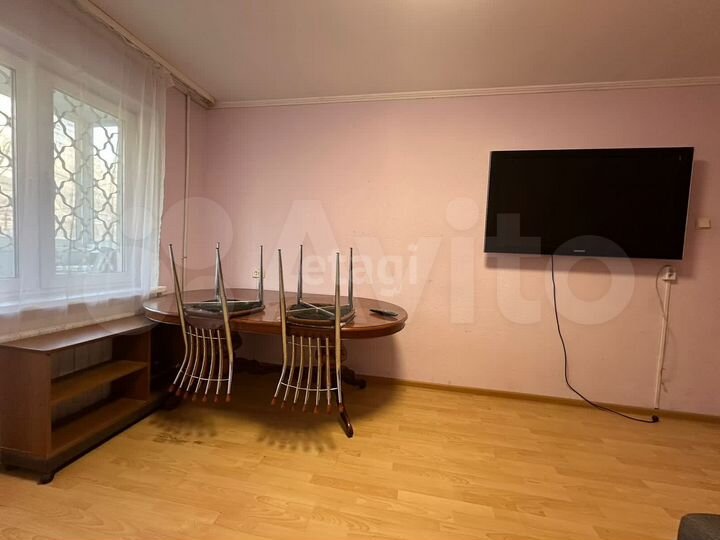 2-к. квартира, 50 м², 2/5 эт.