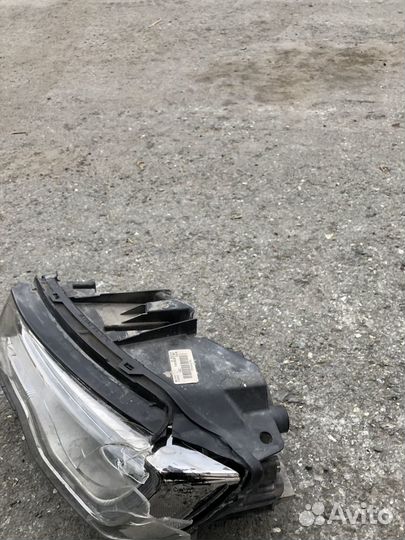 Фара левая Jeep Grand Cherokee wk2 рестайлинг