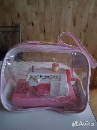 Детская швейная машинка