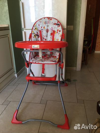 Стул для кормления, в отличном состоянии