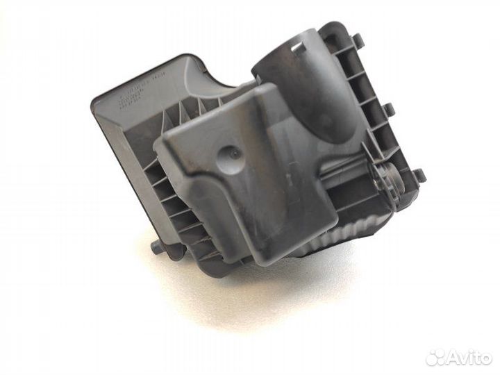 Корпус воздушного фильтра Mercedes-Benz A-Class