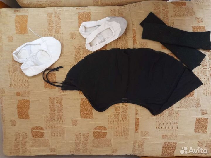 Юбка, гетры, чешки для танцев