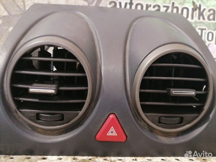 Кнопка аварийной сигнализации Great Wall Hover H3