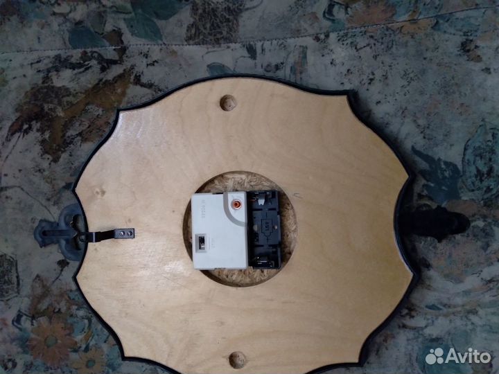 Часы настенные