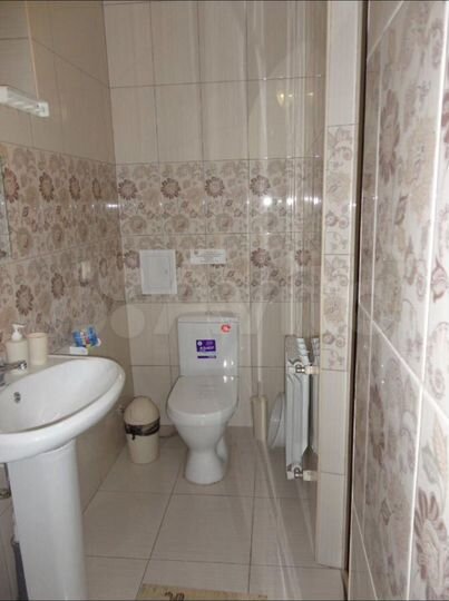 Комната 25 м² в > 9-к., 1/3 эт.