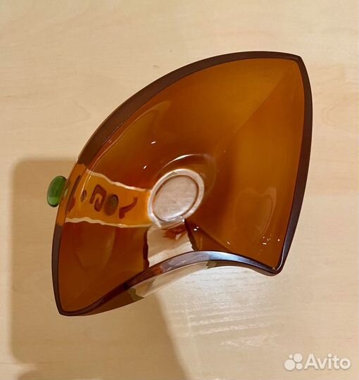 Ваза для цветов, цветное стекло