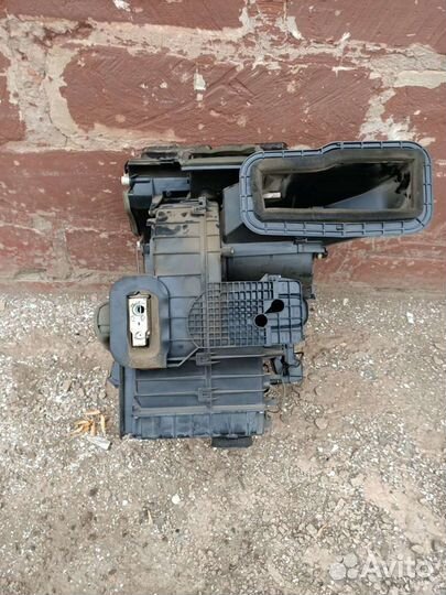 Корпус печки Nissan Tiida C11