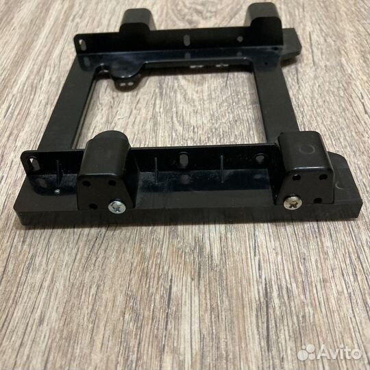 Салазки для установки диска 2,5