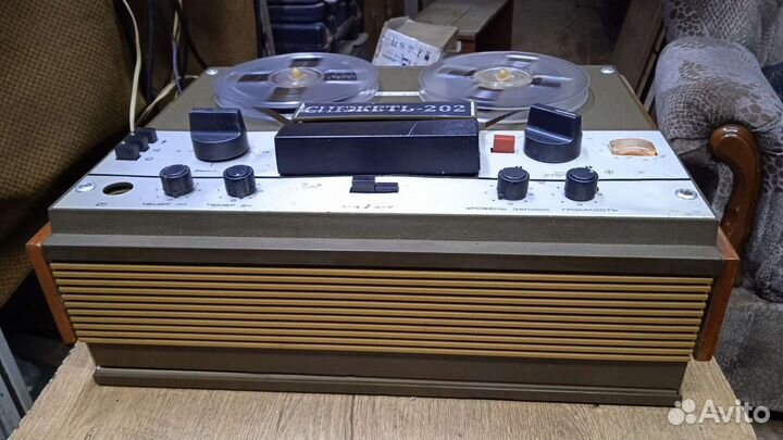 Катушечный магнитофон Снежеть-202 Рабочий