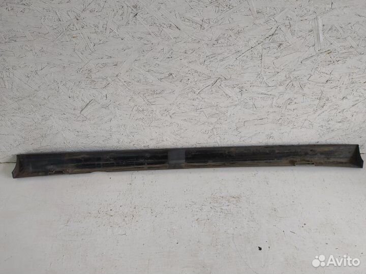 Накладка порога левая Альфа Ромео 159 07г