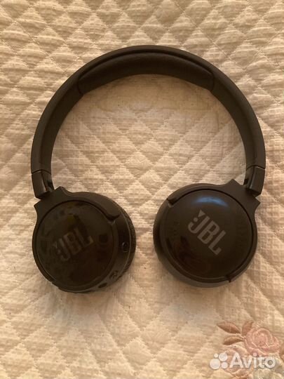 Беспроводные наушники jbl tune600btnc