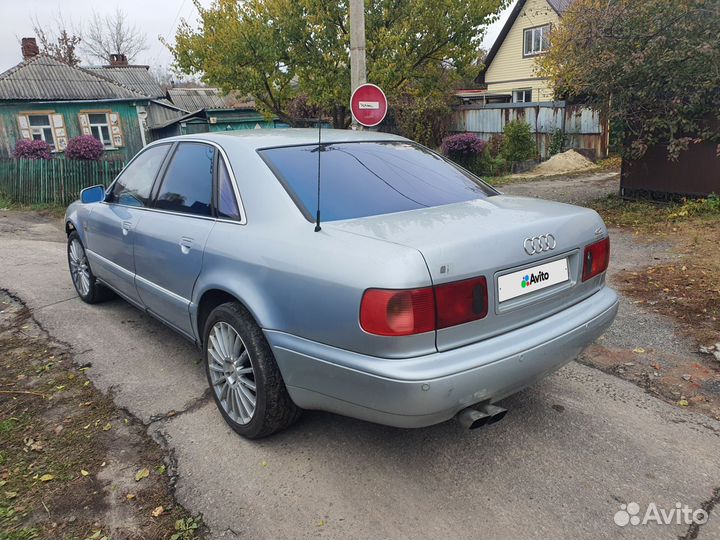 Audi A8 4.2 AT, 1998, 256 652 км