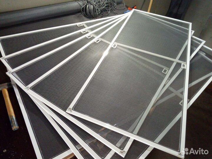 Москитные сетки на окна и балконы