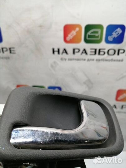Ручка двери внутренняя задняя левая Mitsubishi