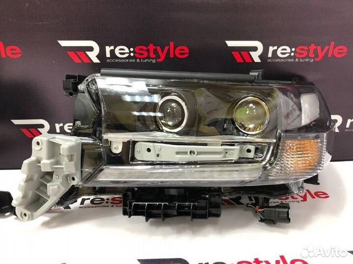 Фары Toyota Land Cruiser 200 с16г Темные R1996