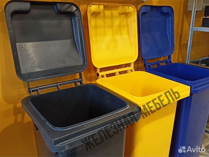 Мусорный контейнер на колесах 120 л. арт. 27.C29