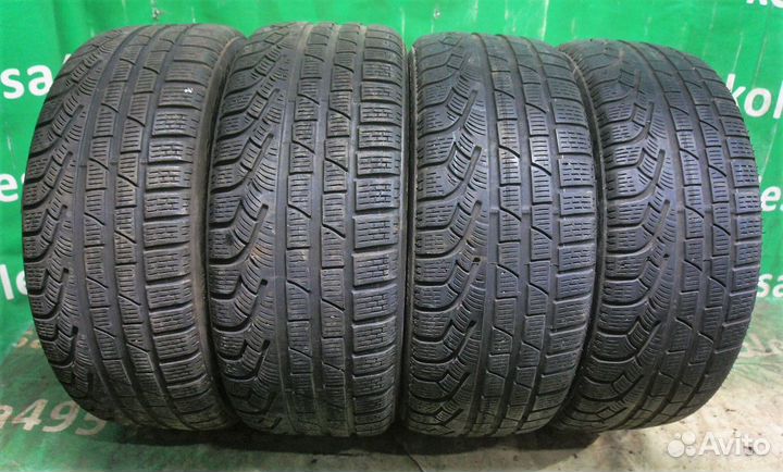 Pirelli Winter Sottozero 210 215/45 R17 91H