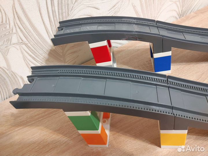 Lego Duplo вагоны мост