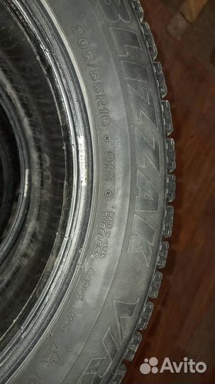 Bridgestone Blizzak VRX 205/55 R16 91S