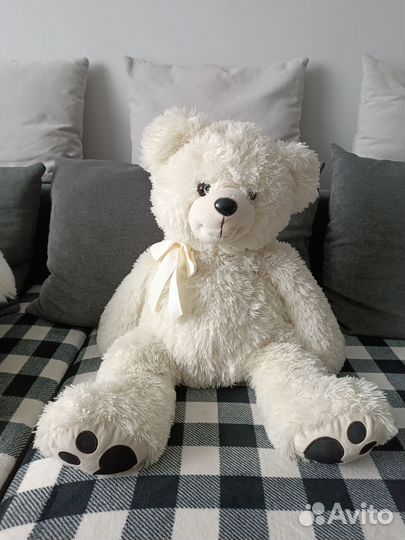 Большие плюшевые медведи