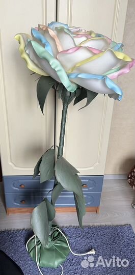 Лампа напольная