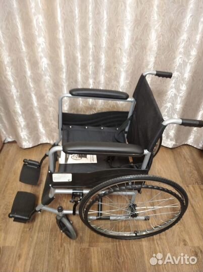 Кресло-коляска инвалидная Армед 2500