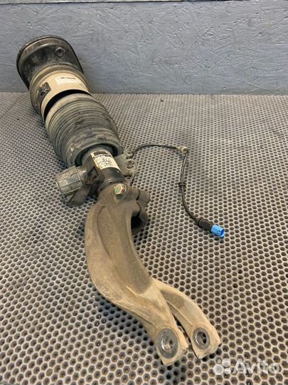 Стойка подвески передняя правая Bmw X7 G07 M-pack