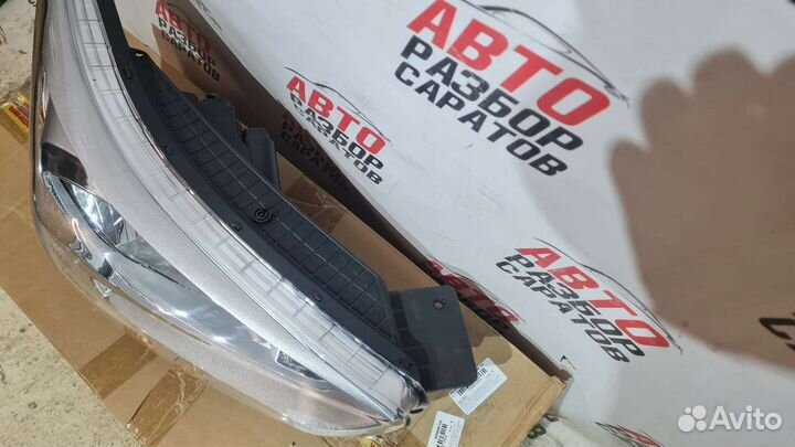 Hyundai Creta фара передняя правая